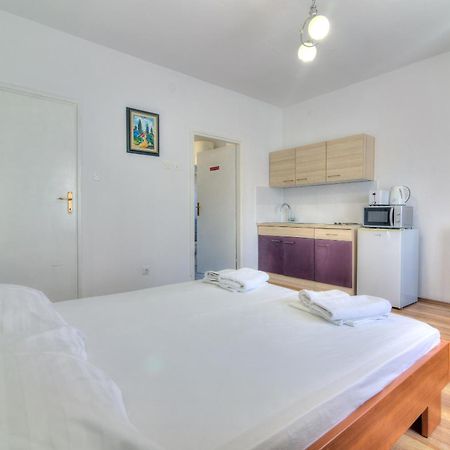 Apartmani Ana Senj  Εξωτερικό φωτογραφία
